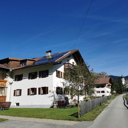 Rosa'S Ferienhaus Ferienwohnung Rote Flueh Grän Εξωτερικό φωτογραφία