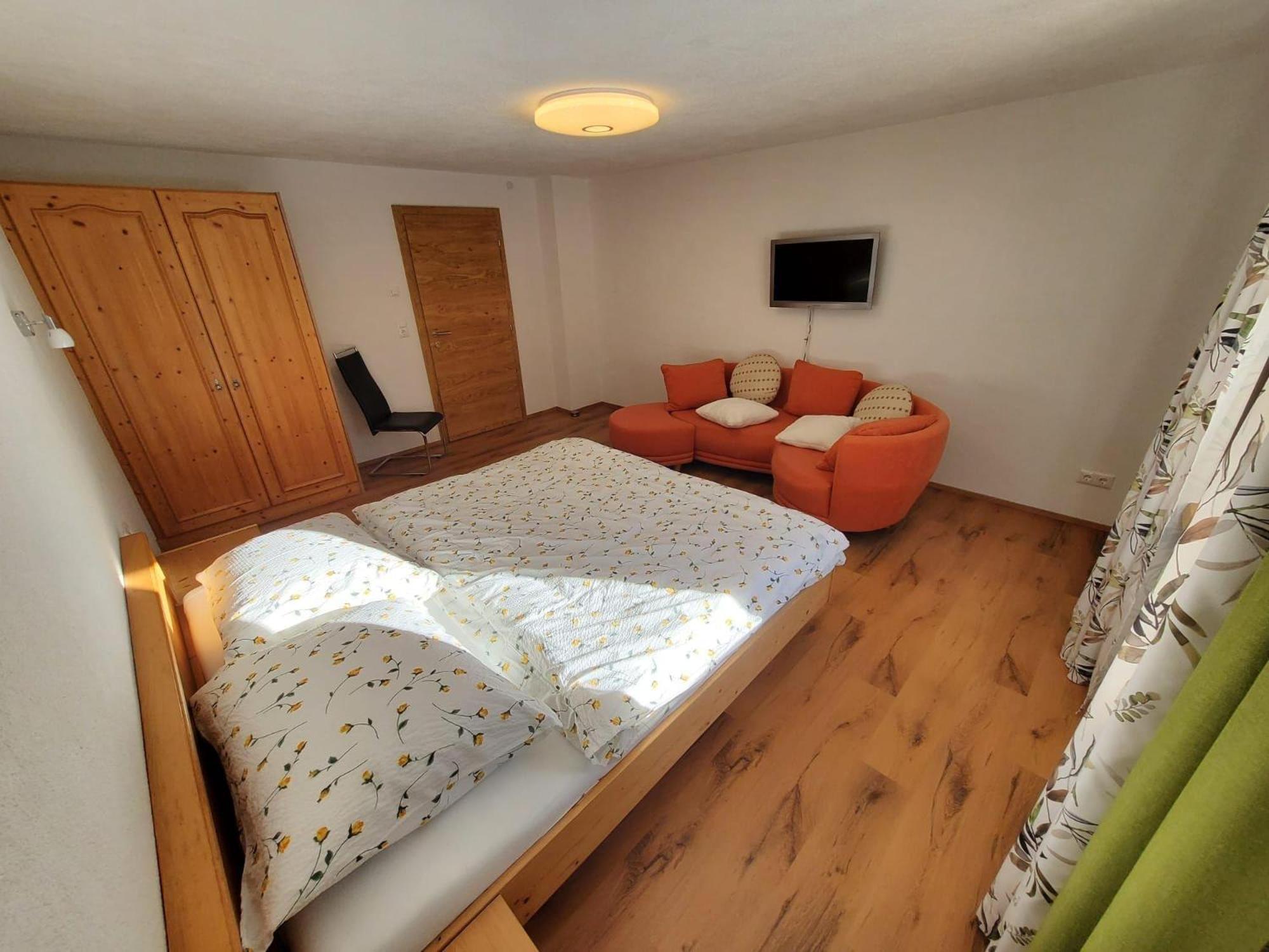 Rosa'S Ferienhaus Ferienwohnung Rote Flueh Grän Εξωτερικό φωτογραφία