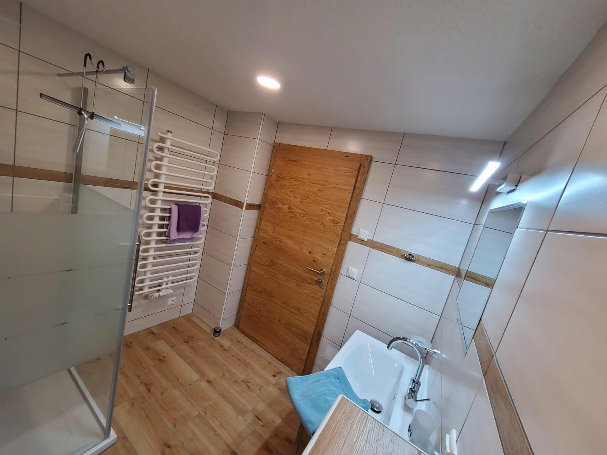 Rosa'S Ferienhaus Ferienwohnung Rote Flueh Grän Εξωτερικό φωτογραφία